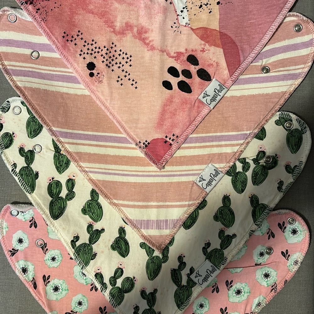 Set of 4 Copper Pearl bandana bibs